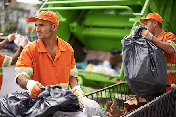 Best Yard Waste Removal  in Southport, IN